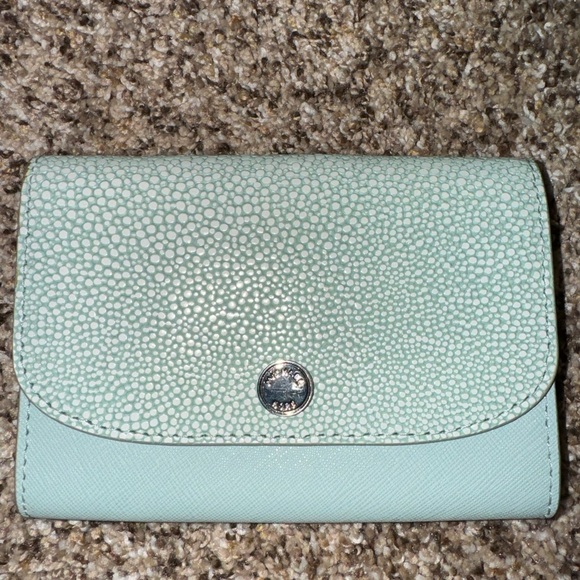 Michael Kors Wallet - Picture 1 of 8